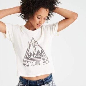 American Eagle Def Leppard USA Tour '80 Graphic Tee